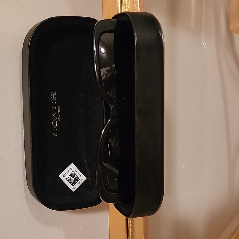 Coach Luxury Eyewear